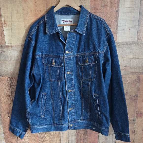 Upcycled Wrangler Johnny Cash Blue Denim Jacket - Picture 4 of 10